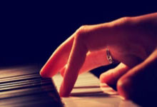 亿万28官网：东契奇缺阵独行侠险胜雷霆 步行者力克热火.